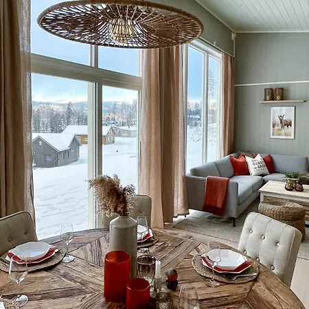 Gorgeous In With View Holiday home *